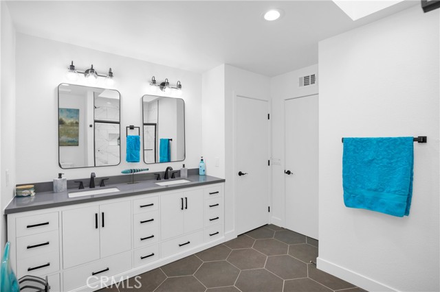 Detail Gallery Image 28 of 56 For 28255 Las Casas, Mission Viejo,  CA 92692 - 2 Beds | 2 Baths