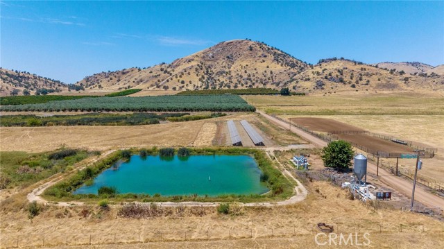 19400 398, Woodlake CA: https://media.crmls.org/medias/df45eb09-9469-4a89-8e27-b74ad3632a9d.jpg