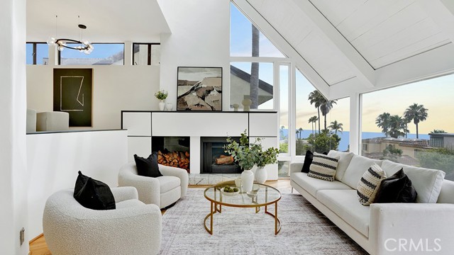 741 Marlin, Laguna Beach CA: https://media.crmls.org/medias/df46d184-4676-4259-aceb-de14c8701c95.jpg