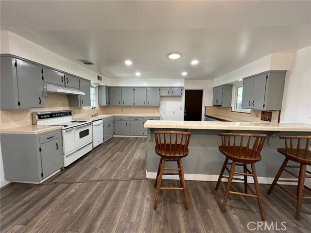 Detail Gallery Image 7 of 25 For 1916 National Ave, Madera,  CA 93637 - 3 Beds | 2 Baths