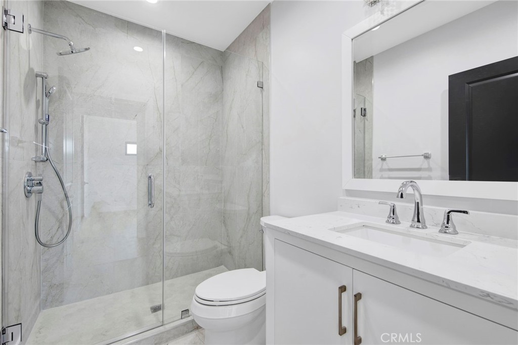 251 S Griffith Park DriveBurbank img 29