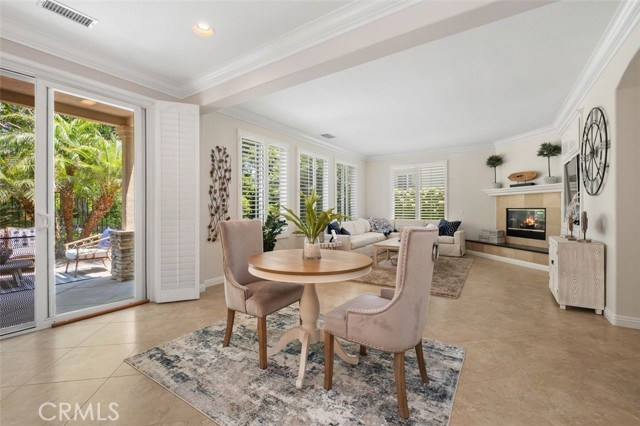 Detail Gallery Image 11 of 33 For 18742 Calera Ln, Huntington Beach,  CA 92648 - 4 Beds | 4/1 Baths