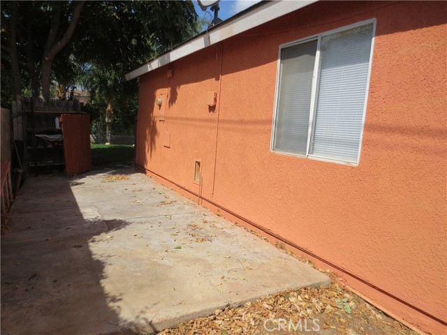 5855 Challen Avenue, Riverside CA: https://media.crmls.org/medias/df481719-1167-4a04-8265-bc8f925aa9ae.jpg