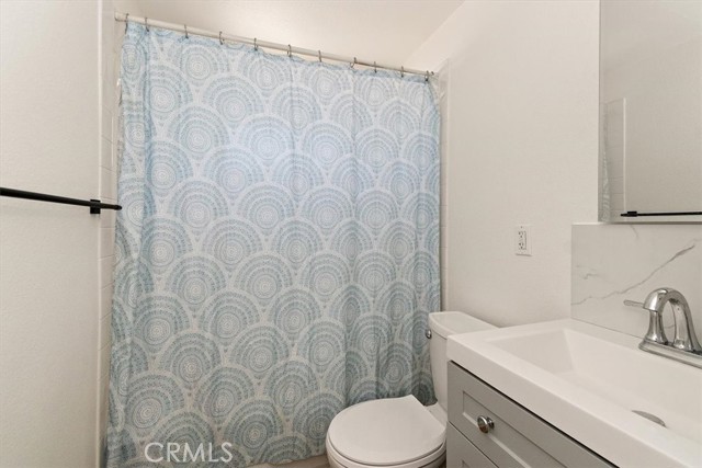Detail Gallery Image 15 of 27 For 9930 Rose Ave, Montclair,  CA 91763 - 4 Beds | 2 Baths