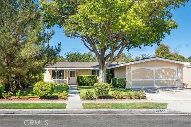 Detail Gallery Image 1 of 1 For 27411 Walnut Springs Ave, Canyon Country,  CA 91351 - 3 Beds | 2 Baths