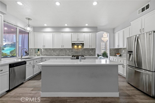 Detail Gallery Image 16 of 75 For 39911 Pampas St, Palmdale,  CA 93551 - 5 Beds | 3/1 Baths