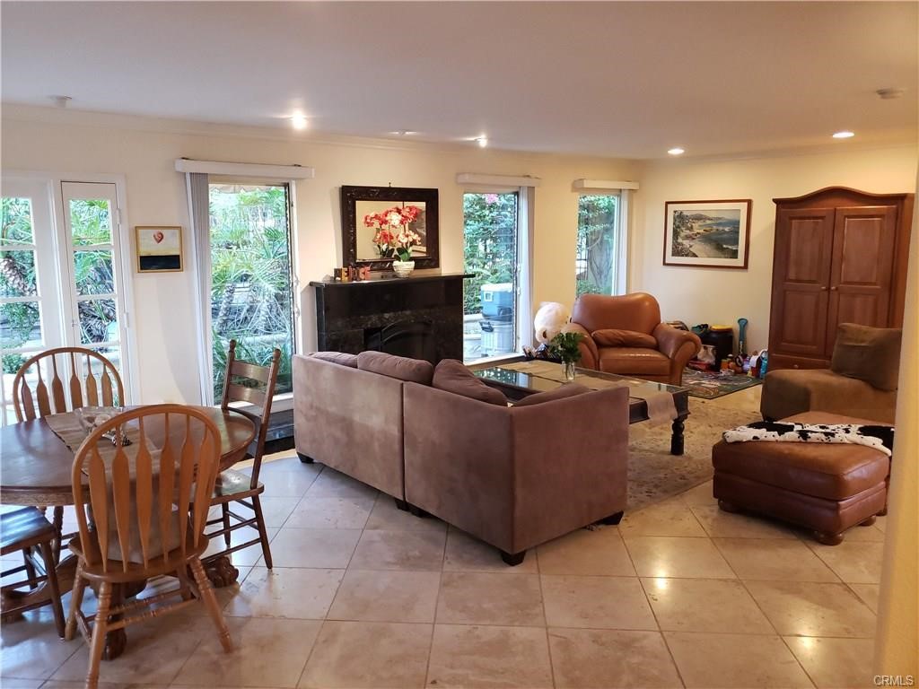 Detail Gallery Image 3 of 17 For 25252 Barque Way, Dana Point,  CA 92629 - 3 Beds | 2/1 Baths