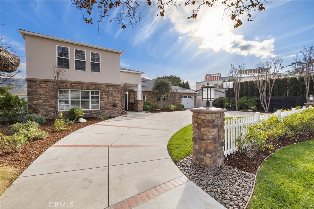 2014 W Riverside DriveBurbank img 4