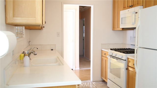 Detail Gallery Image 5 of 24 For 2619 W 176th, Torrance,  CA 90504 - 3 Beds | 2 Baths