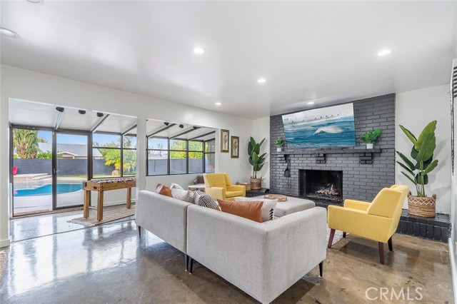 Detail Gallery Image 13 of 15 For 22349 Vanowen, Canoga Park,  CA 91303 - 3 Beds | 2 Baths