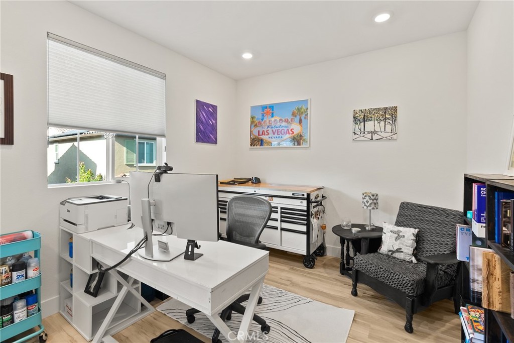 MLS #SB25266396 image #30