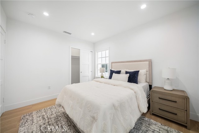 Detail Gallery Image 20 of 57 For 19918 Kittridge, Winnetka,  CA 91306 - 8 Beds | 6 Baths