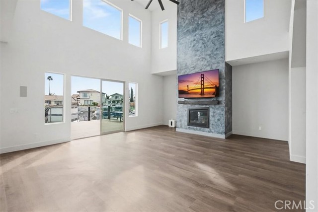 Detail Gallery Image 7 of 48 For 952 Lido, Discovery Bay,  CA 94505 - 4 Beds | 3/1 Baths