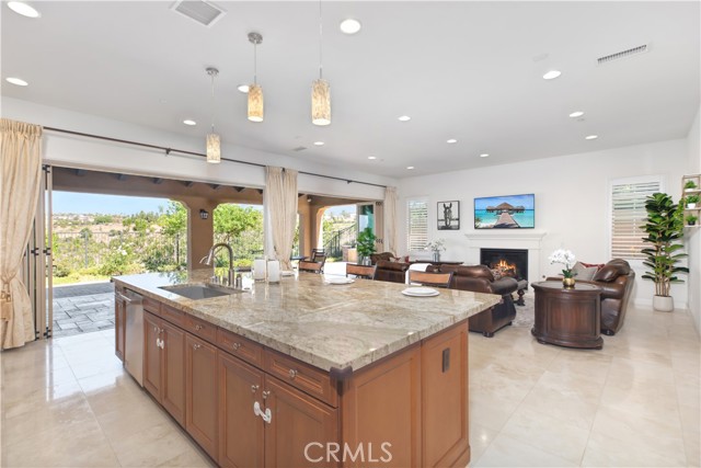 1278 Inspiration, West Covina CA: https://media.crmls.org/medias/df4f2c01-b0b4-4ffb-a816-db84e172dd63.jpg