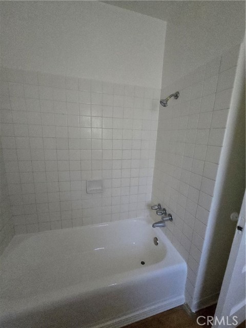 Detail Gallery Image 31 of 44 For 209 S Birch St #B,  Santa Ana,  CA 92701 - 1 Beds | 1 Baths