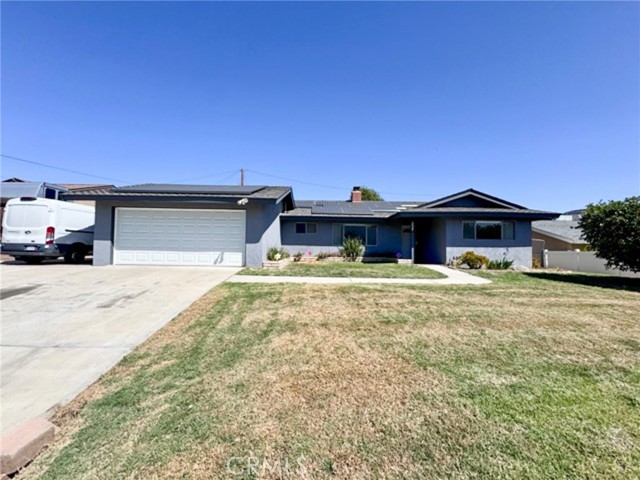 Detail Gallery Image 1 of 47 For 8060 Santa Rita St, Corona,  CA 92881 - 3 Beds | 2 Baths