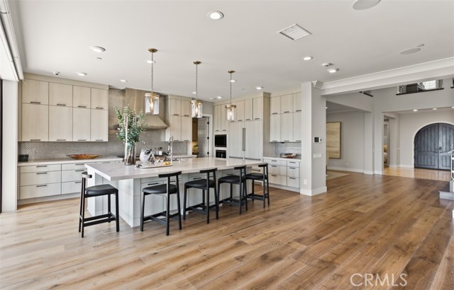 224 Clear Falls, Irvine CA: https://media.crmls.org/medias/df50c63c-4ccb-42ab-9814-3880421a2bce.jpg