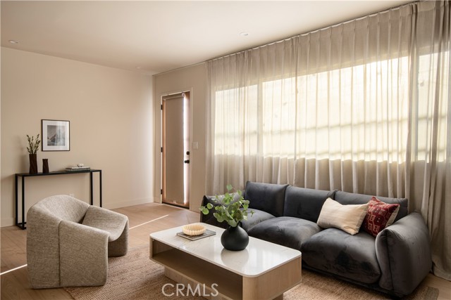 Detail Gallery Image 18 of 32 For 4205 Blanchard St, Los Angeles,  CA 90063 - 5 Beds | 3 Baths