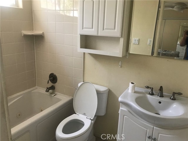 Detail Gallery Image 13 of 15 For 2710 Castle Rock Rd, Diamond Bar,  CA 91765 - 4 Beds | 2 Baths