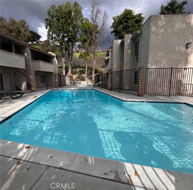 28947 Thousand Oaks Boulevard, Agoura Hills CA: https://media.crmls.org/medias/df52d515-eef2-4e02-ae6c-ddee168f1302.jpg