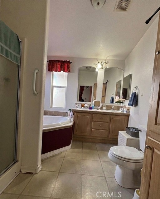 Detail Gallery Image 11 of 12 For 23701 S Western 78a,  Torrance,  CA 90501 - 3 Beds | 2 Baths