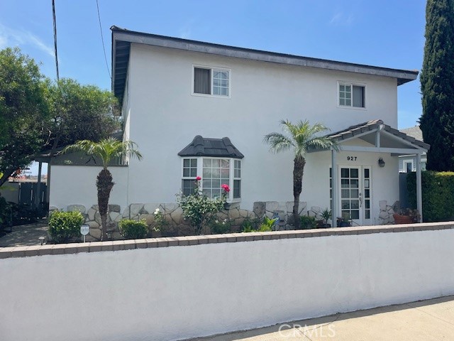 927 W 6th Street, San Pedro CA: https://media.crmls.org/medias/df5442d5-6c79-4599-ac8d-18c98a2aee75.jpg
