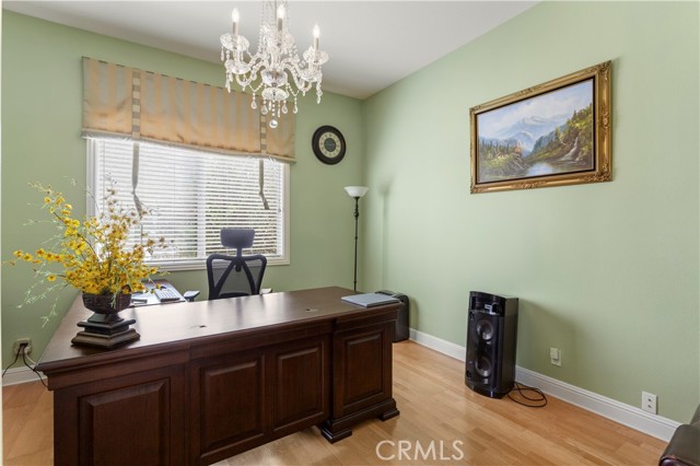 Detail Gallery Image 11 of 48 For 2493 Woodcreek, Camarillo,  CA 93012 - 5 Beds | 5/1 Baths