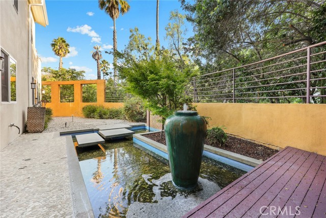 838 Braewood Court, South Pasadena CA: https://media.crmls.org/medias/df54564e-3316-43e8-b34c-57b2d57477df.jpg