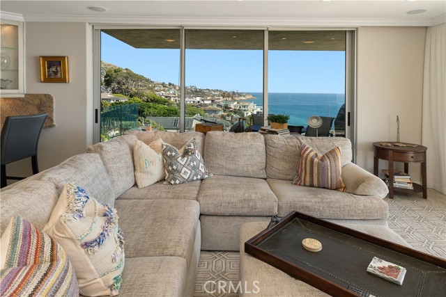 31755 Coast # 401, Laguna Beach, California 92651, 2 Bedrooms Bedrooms, ,2 BathroomsBathrooms,Residential Lease,For Rent,31755 Coast # 401,CRLG23130382