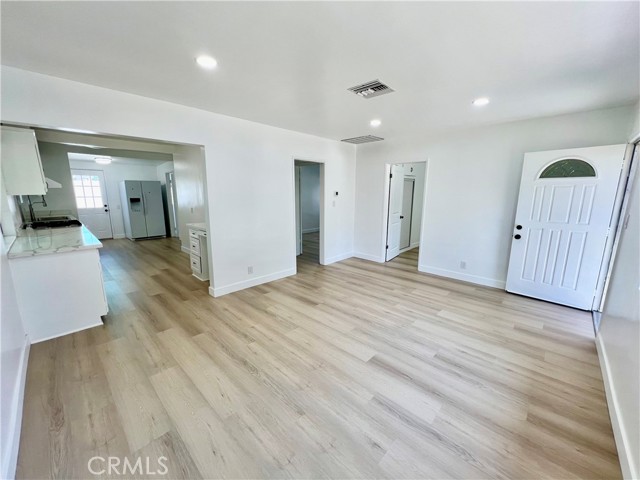 Detail Gallery Image 9 of 34 For 12987 Correnti St, Pacoima,  CA 91331 - 3 Beds | 2 Baths