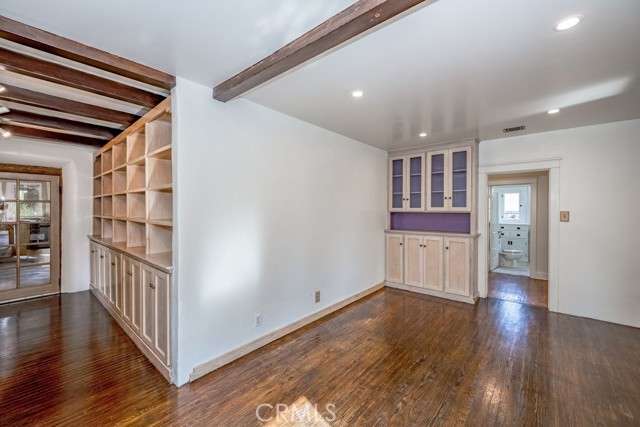 Detail Gallery Image 12 of 41 For 281 San Gabriel Ct, Sierra Madre,  CA 91024 - 4 Beds | 2 Baths