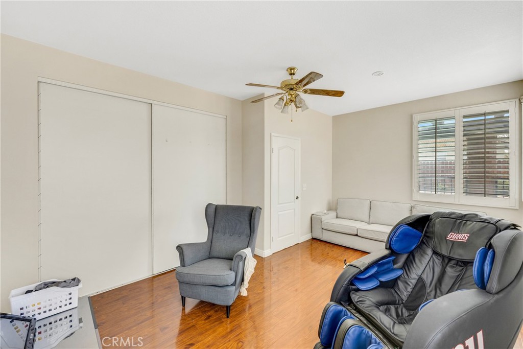 MLS #WS25153585 img 13