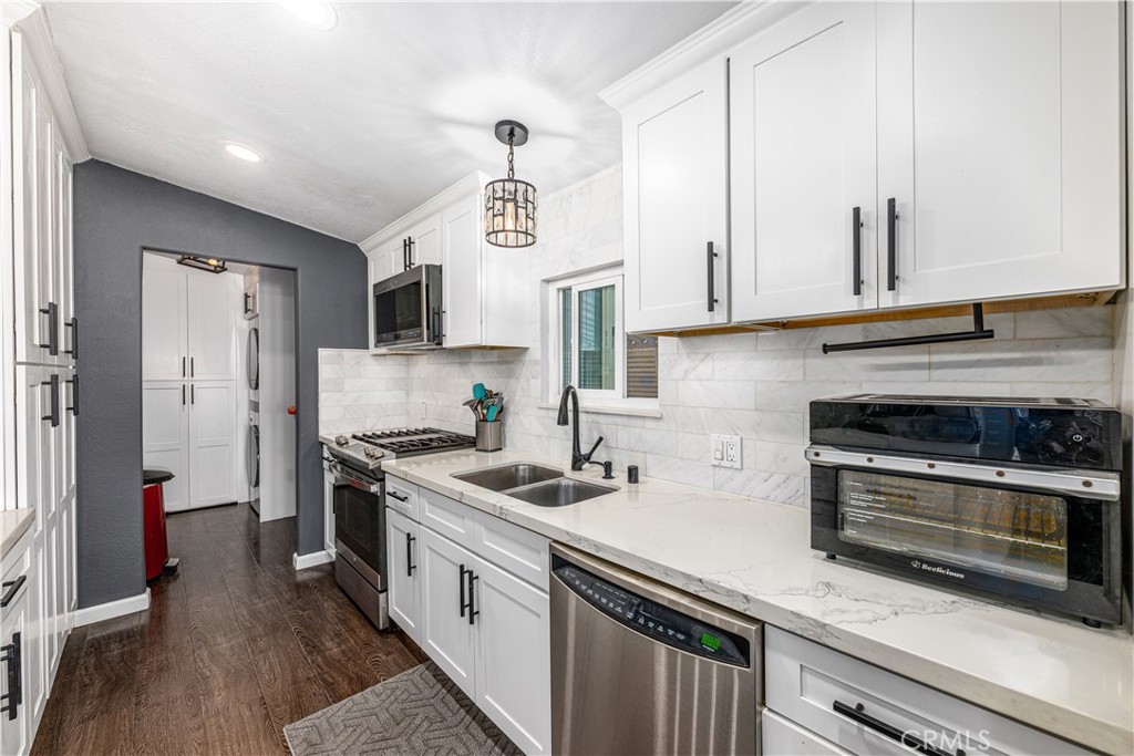 MLS #OC26150574 image #11