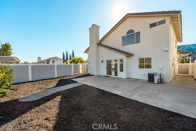 Detail Gallery Image 12 of 18 For 13410 Crystal Springs, Corona,  CA 92883 - 3 Beds | 2/1 Baths