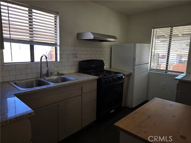 Detail Gallery Image 14 of 39 For 55832 Antelope Trail, Yucca Valley,  CA 92284 - 3 Beds | 2 Baths