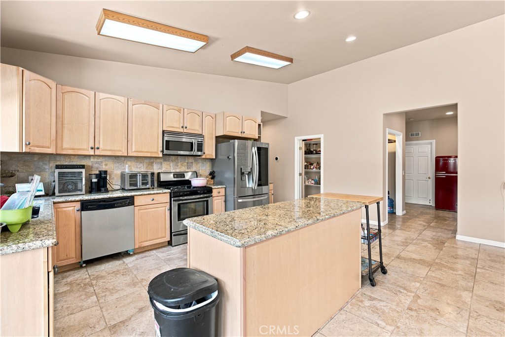 MLS #CV26163003 image #17