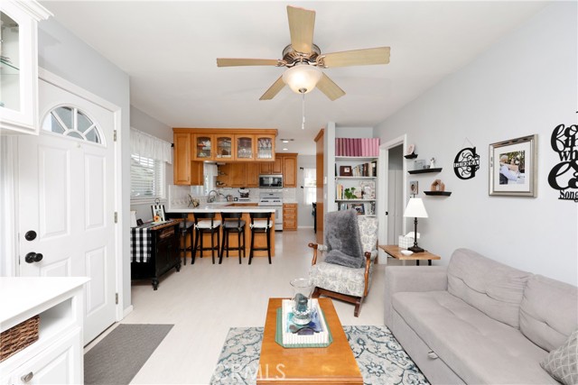 Detail Gallery Image 21 of 56 For 7457 3rd St, Downey,  CA 90241 - 3 Beds | 2 Baths