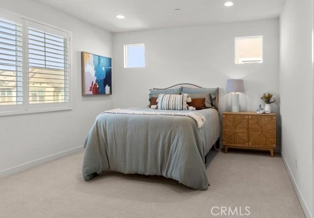 Detail Gallery Image 8 of 19 For 3930 E Crisanta Privado, Ontario,  CA 91761 - 4 Beds | 3 Baths