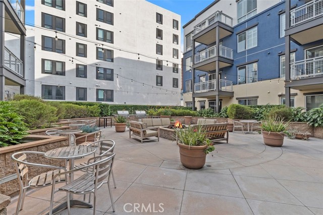 Detail Gallery Image 34 of 49 For 150 the Promenade #202,  Long Beach,  CA 90802 - 3 Beds | 3 Baths