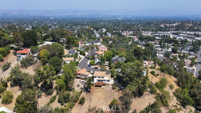 Detail Gallery Image 33 of 34 For 22210 Miston Dr, Woodland Hills,  CA 91364 - 4 Beds | 2/1 Baths