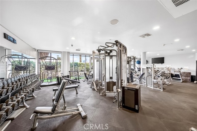 629 Traction, Los Angeles CA: https://media.crmls.org/medias/df5c2d57-4527-441a-a464-231303722253.jpg