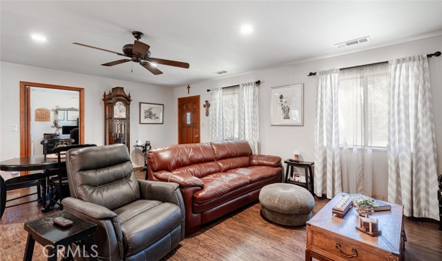 Image 60 of 69 For 41268 Adobe Way
