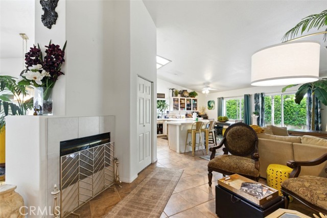 68820 San Felipe Road, Cathedral City CA: https://media.crmls.org/medias/df5d1896-7040-419e-8e00-92a7b80e07bc.jpg