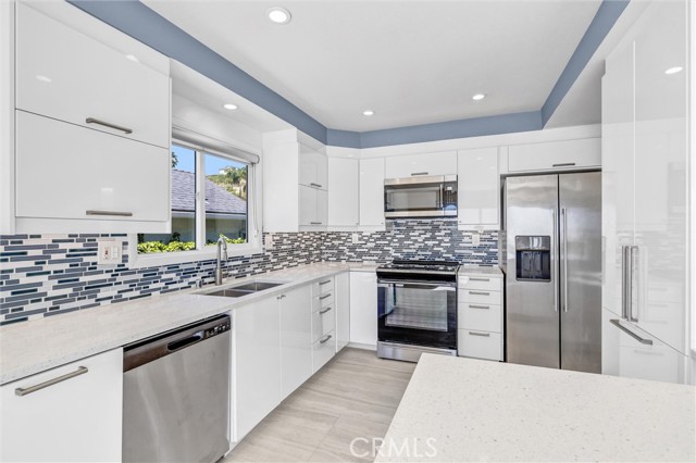 Detail Gallery Image 4 of 27 For 4023 Calle Mayo, San Clemente,  CA 92673 - 2 Beds | 2 Baths