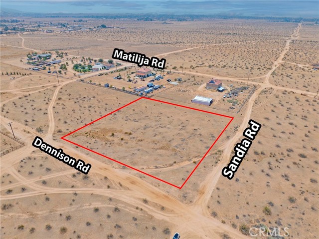 22889 Las Tunas Drive, Apple Valley CA: https://media.crmls.org/medias/df5d5f68-de6b-4850-9a1e-07649c76e4b1.jpg