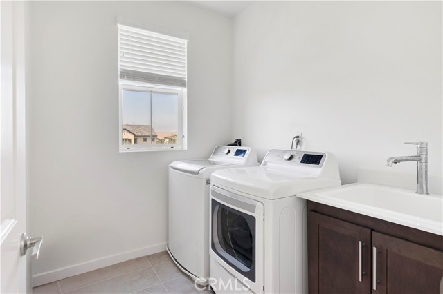 Detail Gallery Image 29 of 66 For 32613 Brunello Way, Temecula,  CA 92591 - 4 Beds | 3 Baths