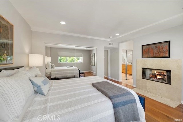 Detail Gallery Image 11 of 22 For 505 .5 Poinsettia Ave, Corona Del Mar,  CA 92625 - 2 Beds | 2/1 Baths