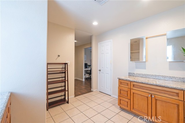 Detail Gallery Image 16 of 31 For 37551 E 29th St, Palmdale,  CA 93550 - 3 Beds | 2 Baths