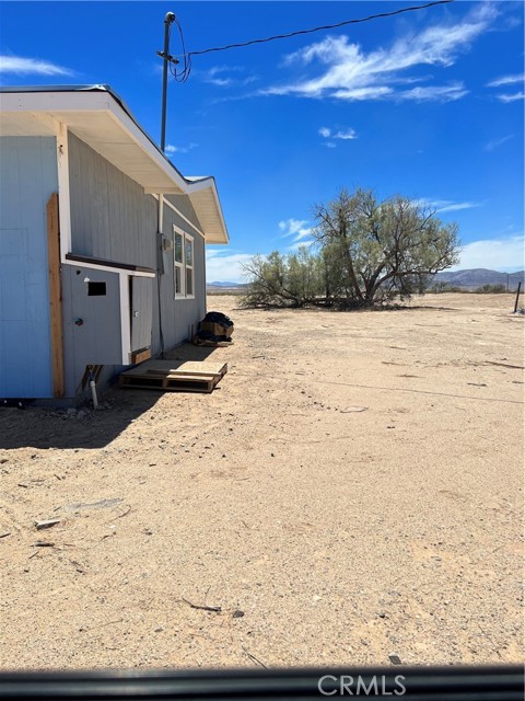 86611 Amboy Road, 29 Palms, California 92277, 2 Bedrooms Bedrooms, ,1 BathroomBathrooms,Single Family Residence,For Sale,Amboy,JT23106956