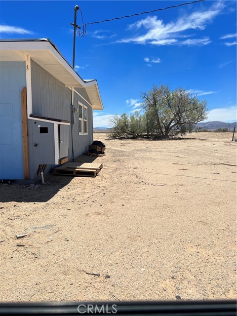 86611 Amboy Road, 29 Palms, California 92277, 2 Bedrooms Bedrooms, ,1 BathroomBathrooms,Single Family Residence,For Sale,Amboy,JT23106956